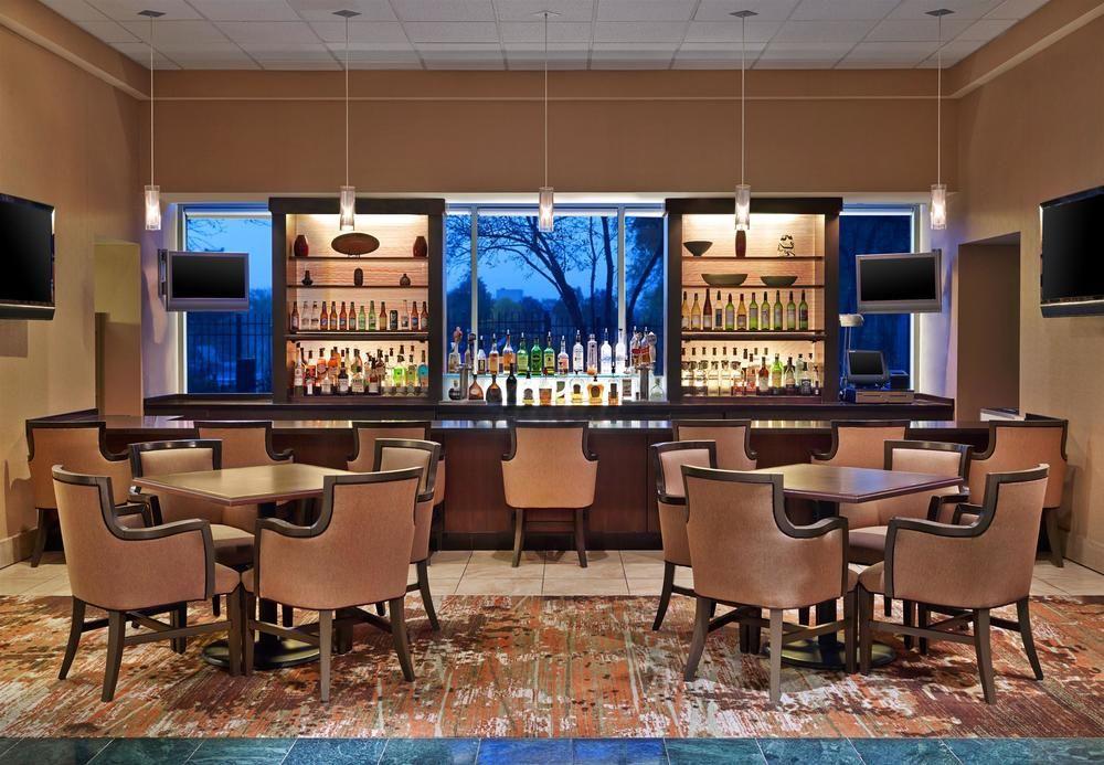 אלק גרוב וילאג' Sheraton Suites Chicago Elk Grove מראה חיצוני תמונה