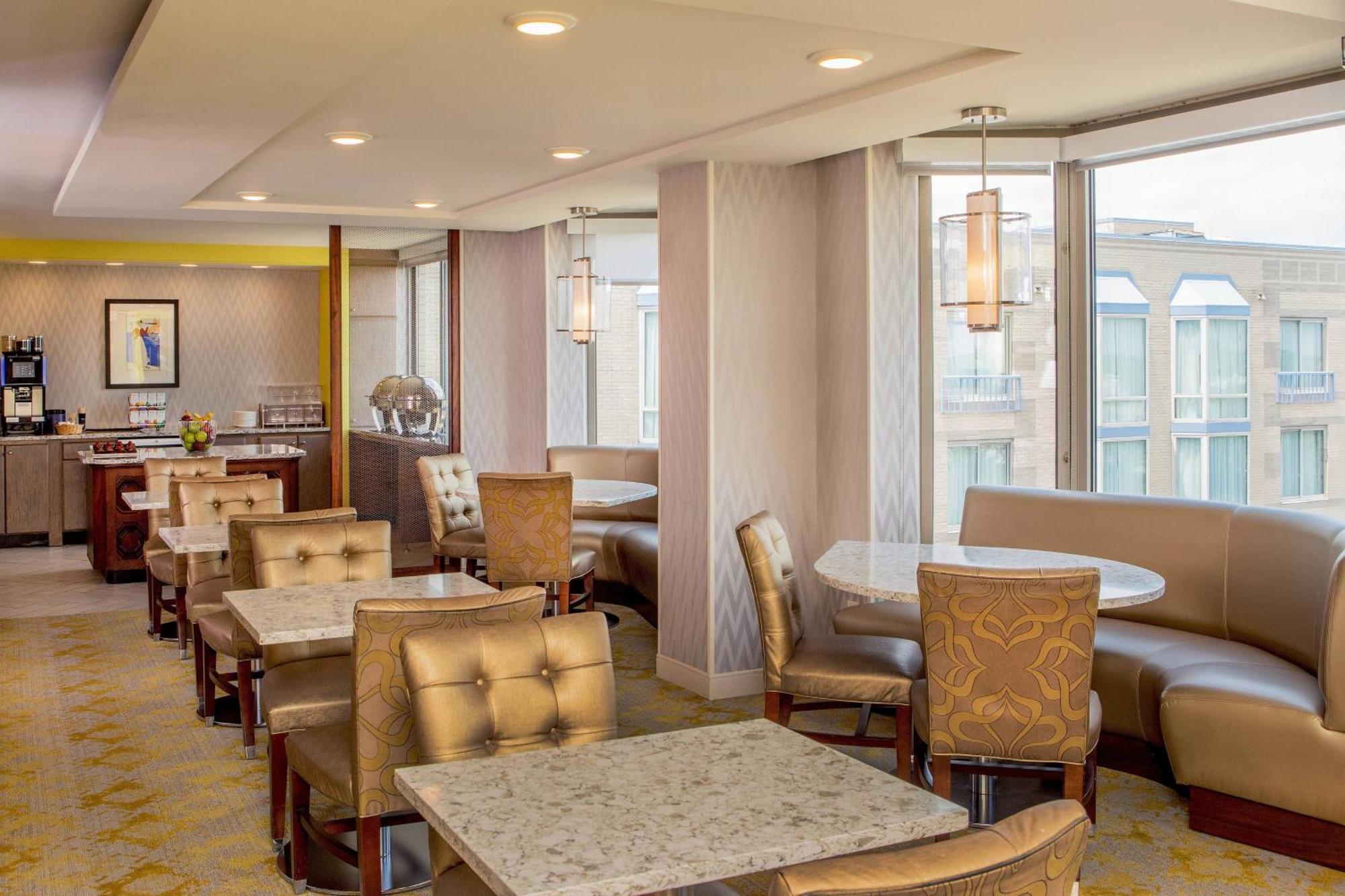 אלק גרוב וילאג' Sheraton Suites Chicago Elk Grove מראה חיצוני תמונה