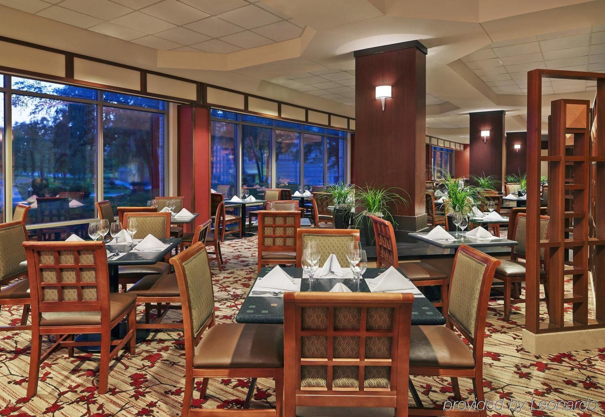 אלק גרוב וילאג' Sheraton Suites Chicago Elk Grove מראה חיצוני תמונה